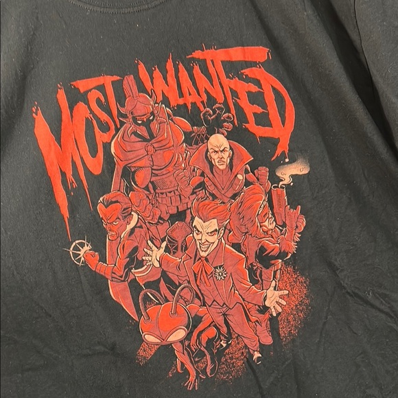 Funko DC Black and Red Graphic Tee - Picture 9 of 11